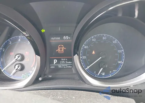 2014 Toyota Corolla S Plus z USA, uszkodzony, nr VIN 2T1BURHE6EC005685